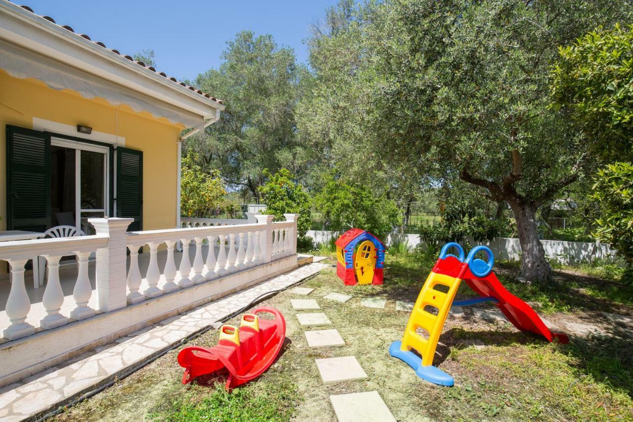 Karia Holiday Home Lefkími Kültér fotó